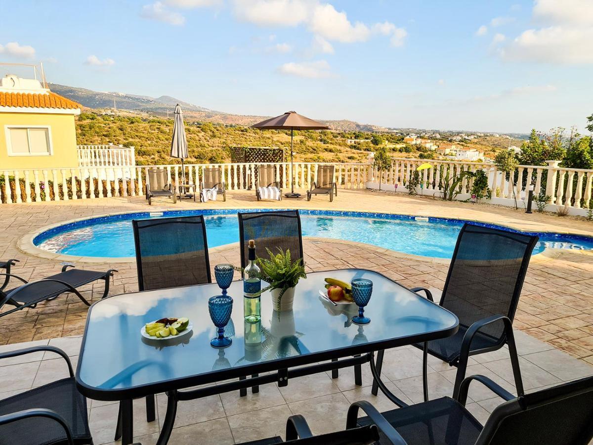 Katya-Sofia Villa - Tranquility With Sea View Пея Екстериор снимка