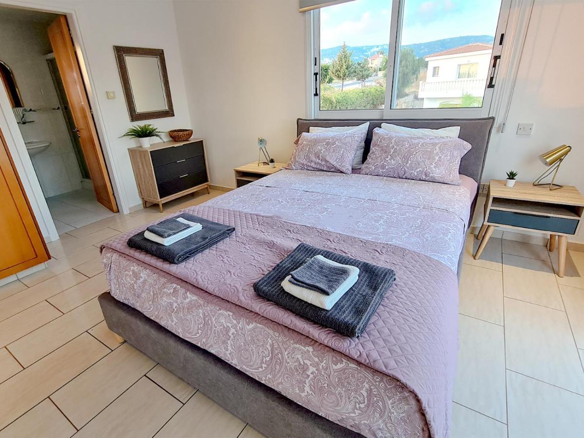 Katya-Sofia Villa - Tranquility With Sea View Пея Екстериор снимка